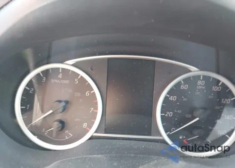 2017 Nissan Sentra Sr Turbo z USA, uszkodzony, nr VIN 3N1CB7AP3HY237436